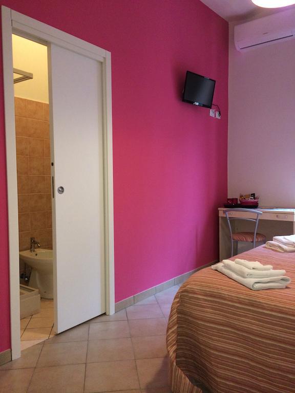 Dama Di Roma Otel Oda fotoğraf